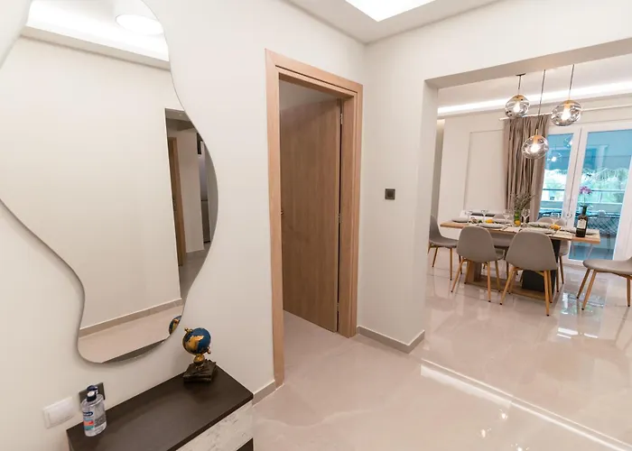 Apartment Byron Kos Town