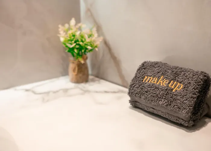 Apartment Byron Kos Town